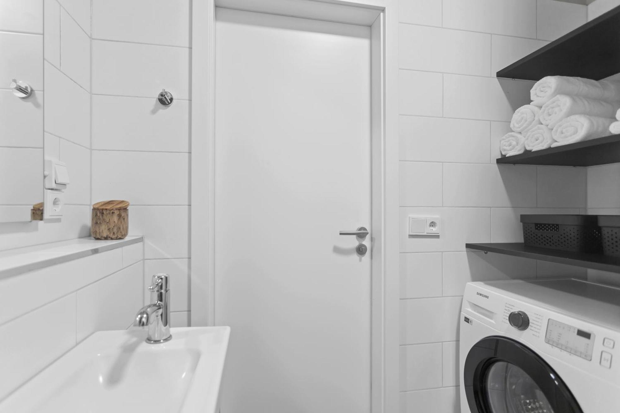 Cozy Apartment Downtown เรคยาวิก ภายนอก รูปภาพ